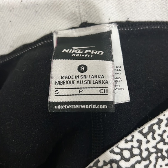 Nike thermal training leggings - Picture 3 of 3